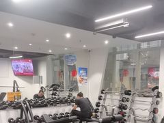 -超鹿运动(达信大厦店)