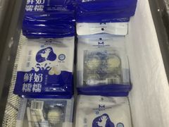-正飞鲜奶(吐鲁番路店)