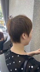 点击看大图 -七分屋LA·烫发·染发·剪发