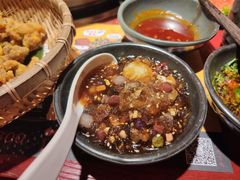 -谭鸭血老火锅(龙湖宝山天街店)