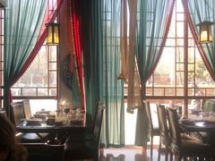 -东口码头·烧鸽子·鱼头泡饼·地方菜(金鹰悦城店)