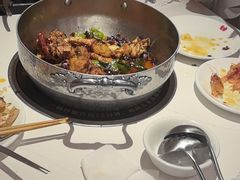 -七欣天香辣蟹火锅(闵行浦江欢乐颂店)