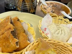-方中山胡辣汤(顺河路店)