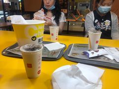 -麦当劳(石坝服务区店)