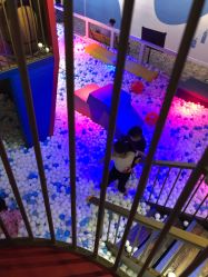 -幻贝家儿童乐园(苏州中心店)