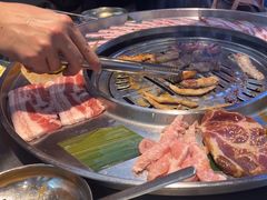 -哈哈碳都·牛肋条无限自助烤肉(台江万达店)