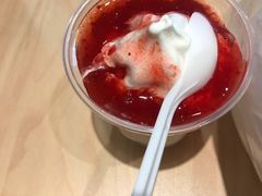 草莓冰淇淋-汉堡王(SKLP店)