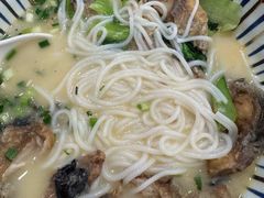 -鲜越鲜鱼粉(财富购物中心店)