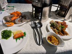 -领鲜活海鲜榴莲自助火锅(东门店)