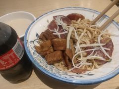 -镇南锅盖面馆(解放路店)