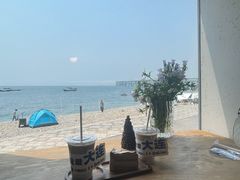 -银沙滩浴场