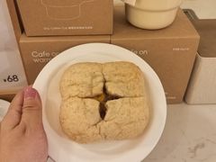 芝士安格斯牛肉全麦包-Cafe on warm(丹霞店)