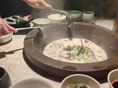 -鲜潭蒸汽石锅鱼(五道口购物中心店)