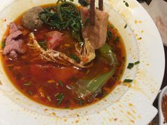 -成都你六姐·牛肉冒菜(城市集市合生汇店)