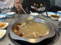 -光头药膳鸡(莱茵小镇店)