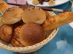 -山明水秀大饭店