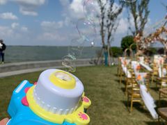 -上海滴水湖皇冠假日酒店
