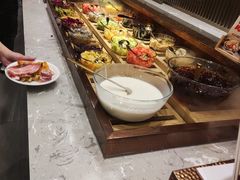 -山焱·炭火自助烤肉(周浦万达店)