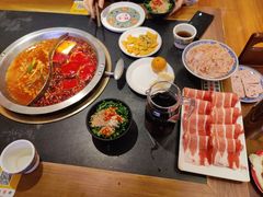 -沸炉重庆老火锅(军事博物馆店)