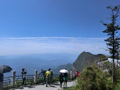 -峨嵋山金顶