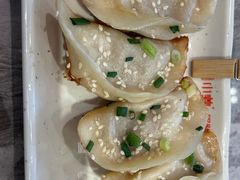 -小姜锅贴(凤凰街店)