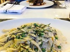 -WOLFGANG PUCK KITCHEN & BAR(迪士尼小镇店)