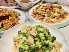 -高玛纳驴肉火烧(一世界店)