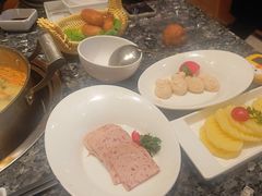-一席地·本地鸡窝·杭帮鸡火锅(萧山银隆百货店)