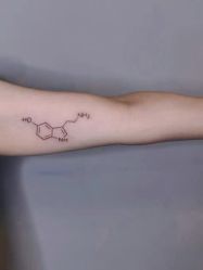 -越域刺青