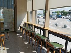 -星巴克(中山服务区西区店)