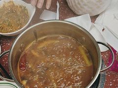 -四囍码头海鲜烧烤自助火锅(外滩南京东路悦荟广场店)