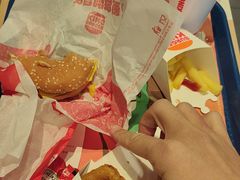 -汉堡王(上海缤谷一期店)