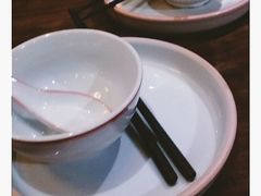 餐具摆设-弄堂里· 江南名肴(西湖龙井路店)