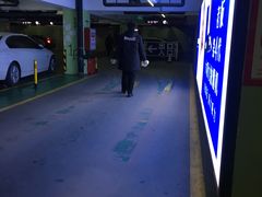 -印象城购物中心-停车场