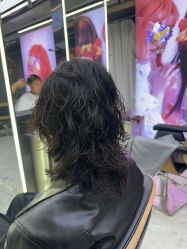 -藤野造型烫发染发