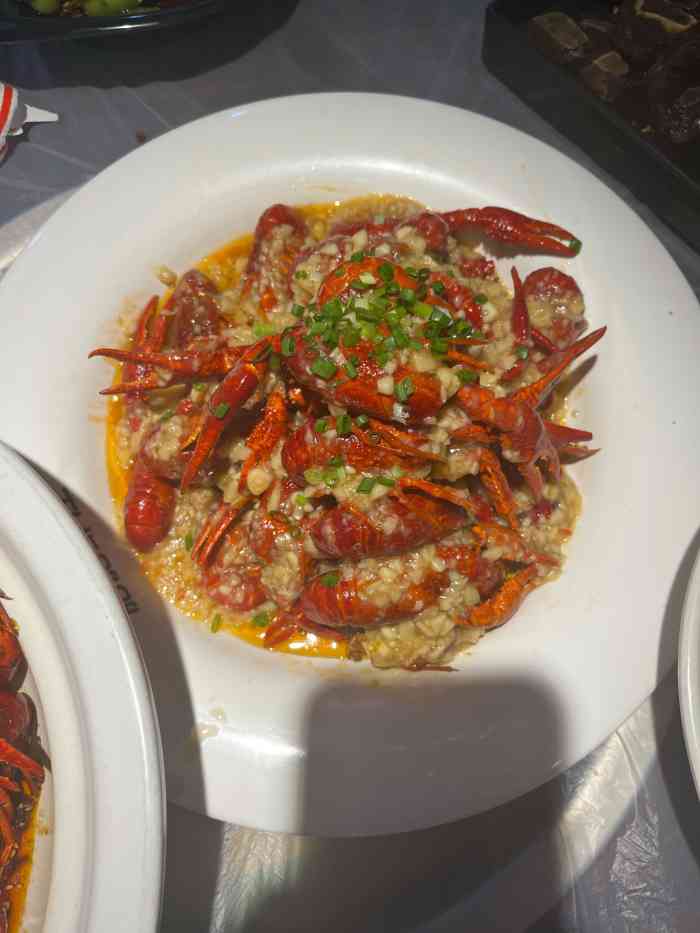 肥肥虾庄·金牌油焖大虾(石牌岭总店)-"五点过一点去的,等了两个小时