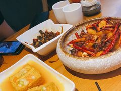 -隔壁老王·家常云南菜(花巷店)