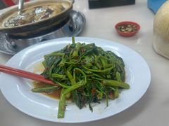 -新峰肉骨茶(总店)