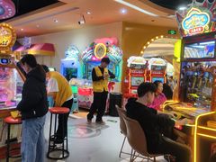 -爱玩嘉年华(龙湖杭州金沙天街店)