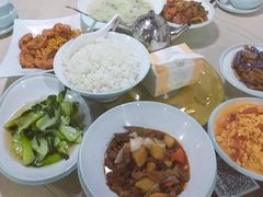 -YI PIN JU 一品居中餐厅 中国超市
