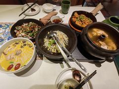 -云海肴·汽锅鸡·云南菜(天山百盛优客店)