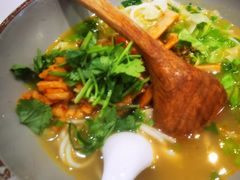 -百春原湖南牛肉粉(百联世纪店)