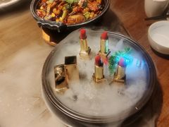 -巴渝瓦肆重庆鲜火锅(宝龙环湖店)