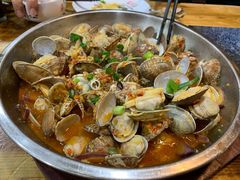 -老东镇啤酒屋海鲜加工·蒸汽海鲜·海鲜烧烤(台东店)