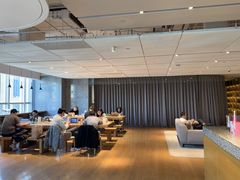 -蔚来中心(北京中关村店)