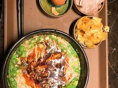 -臻老板牛肉面(光华路SOHO店)