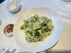 荠菜菜花炒菌菇-洋洋中餐馆·SINCE 1997(信投店)