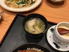 牛肉炒乌冬-吟松日式料理(莘庄店)