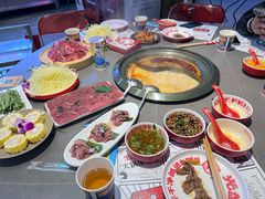 -生活如沸·顺德水牛奶火锅(大学路店)