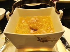 蟹粉花胶羹-北京四季酒店·采逸轩